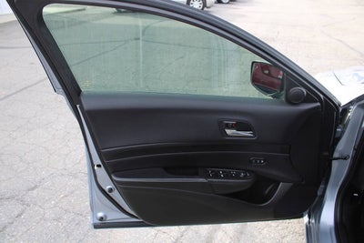 2016 Acura ILX w/Premium w/A SPEC 4dr Sedan and A Package