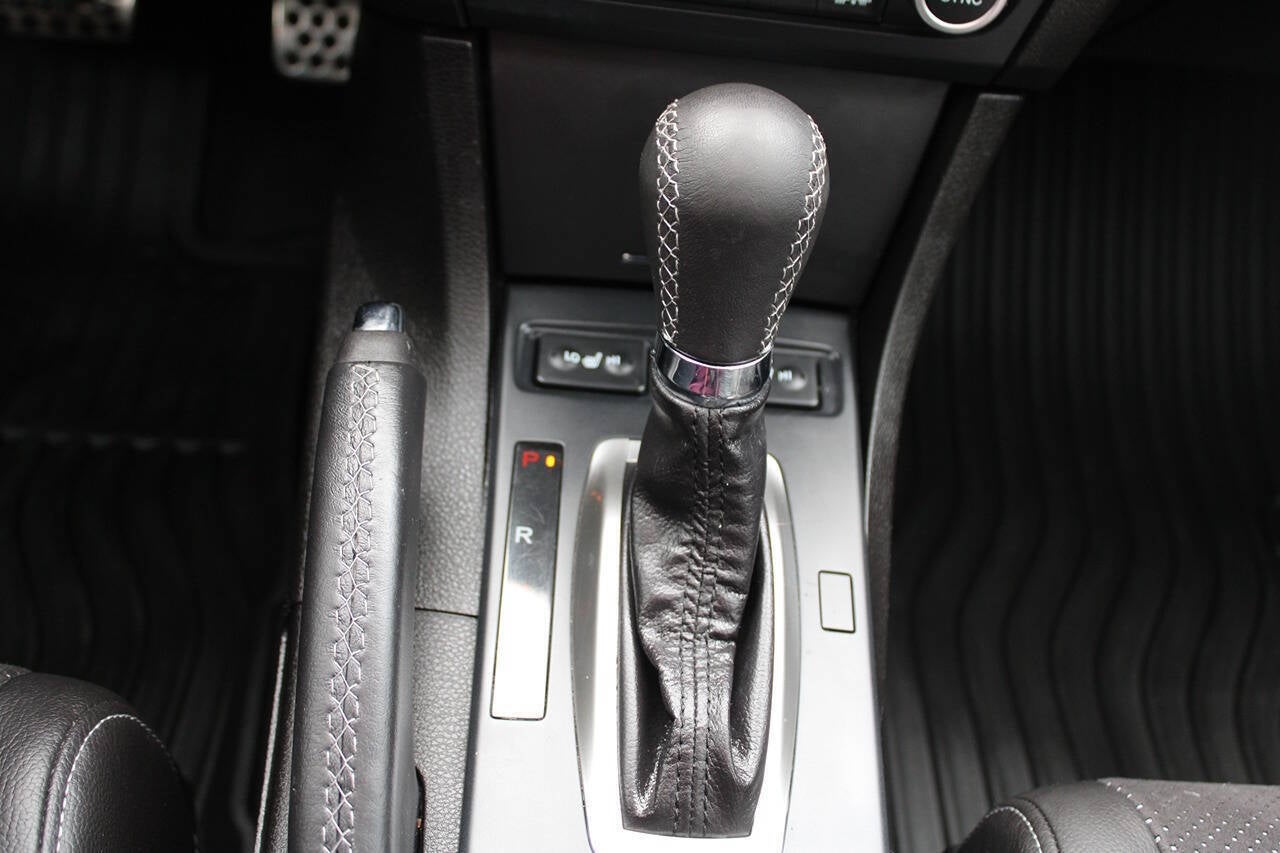 2016 Acura ILX w/Premium w/A SPEC 4dr Sedan and A Package