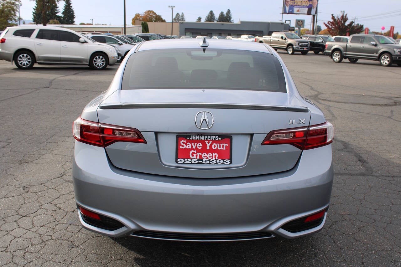 2016 Acura ILX w/Premium w/A SPEC 4dr Sedan and A Package