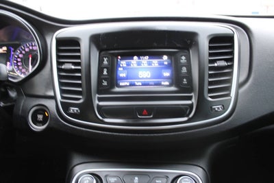 2016 Chrysler 200 Limited 4dr Sedan