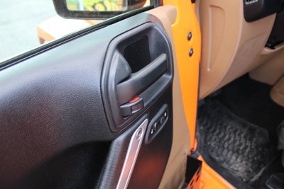 2013 Jeep Wrangler Sahara 4x4 2dr SUV