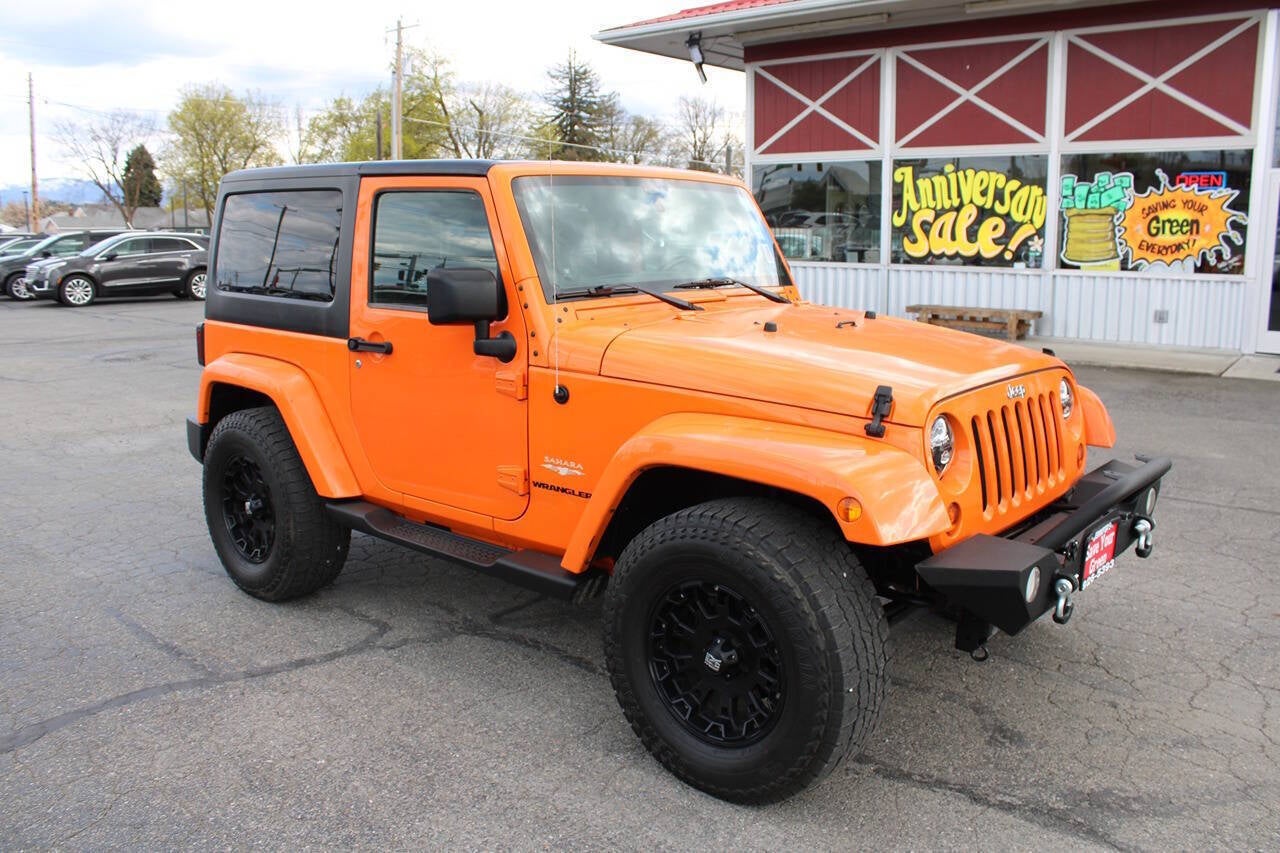 2013 Jeep Wrangler Sahara 4x4 2dr SUV