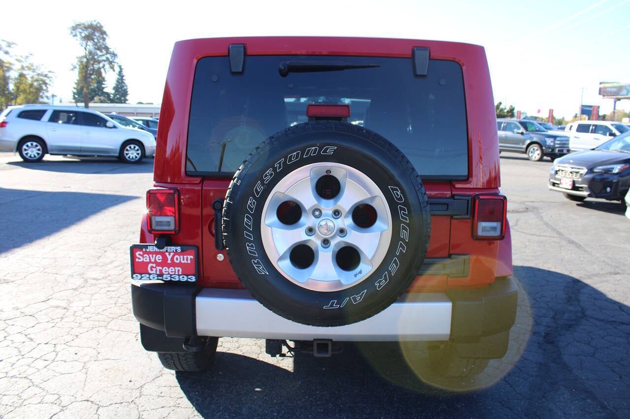 2014 Jeep Wrangler Unlimited Sahara 4x4 4dr SUV