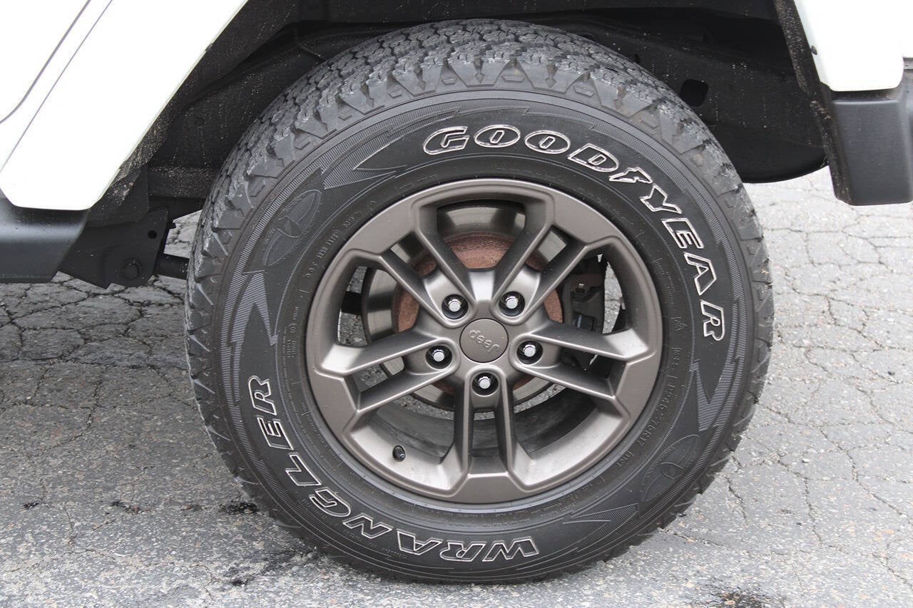 2016 Jeep Wrangler Unlimited Sahara 4x4 4dr SUV