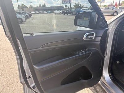 2015 Jeep Grand Cherokee Laredo 4x4 4dr SUV