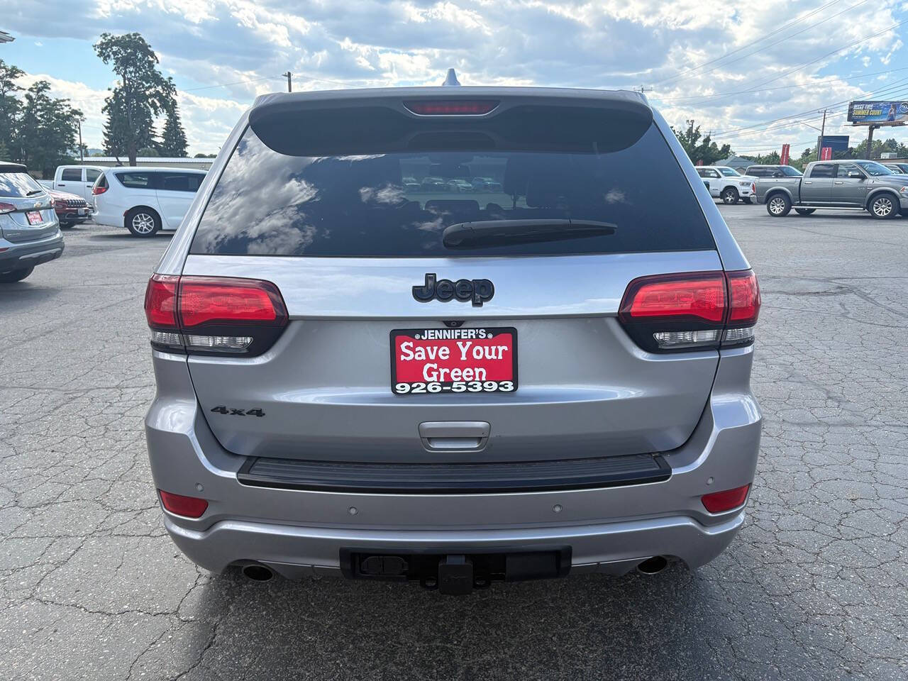 2015 Jeep Grand Cherokee Laredo 4x4 4dr SUV