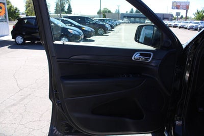 2021 Jeep Grand Cherokee Laredo E 4x4 4dr SUV