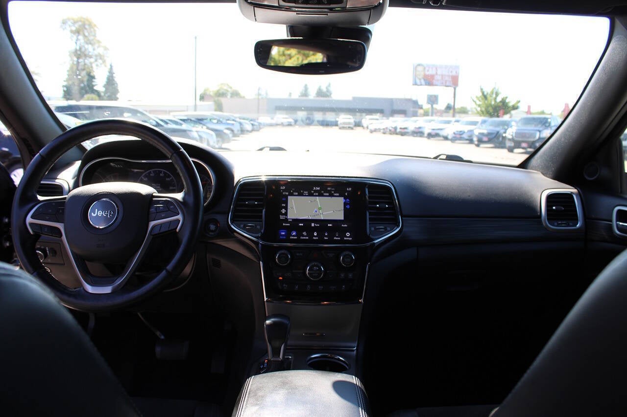 2021 Jeep Grand Cherokee Laredo E 4x4 4dr SUV