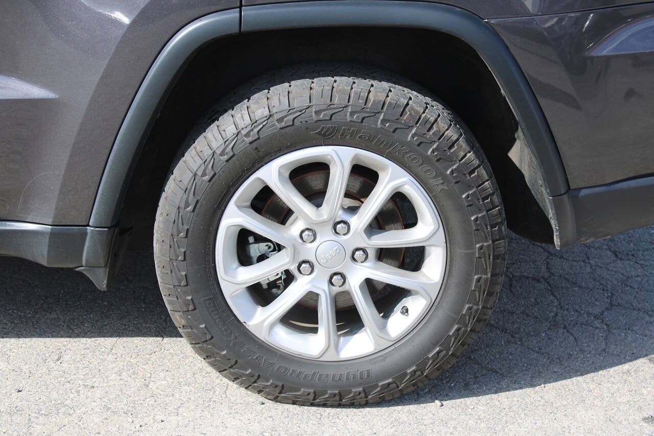 2021 Jeep Grand Cherokee Laredo E 4x4 4dr SUV