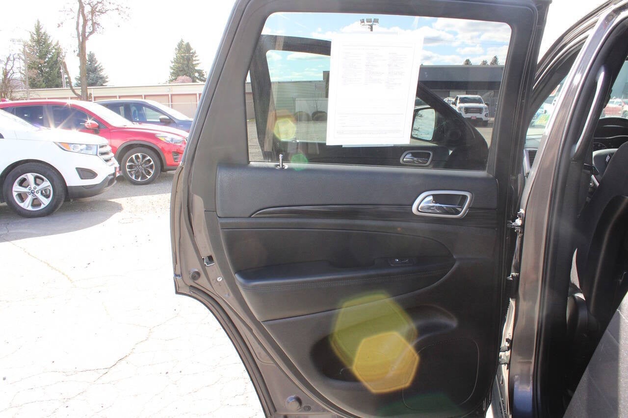 2021 Jeep Grand Cherokee Laredo E 4x4 4dr SUV