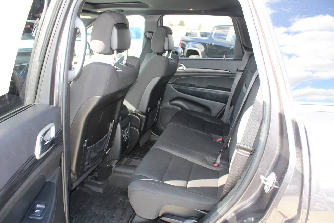 2021 Jeep Grand Cherokee Laredo E 4x4 4dr SUV