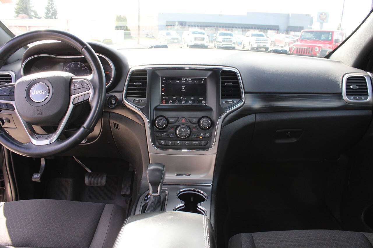 2021 Jeep Grand Cherokee Laredo E 4x4 4dr SUV