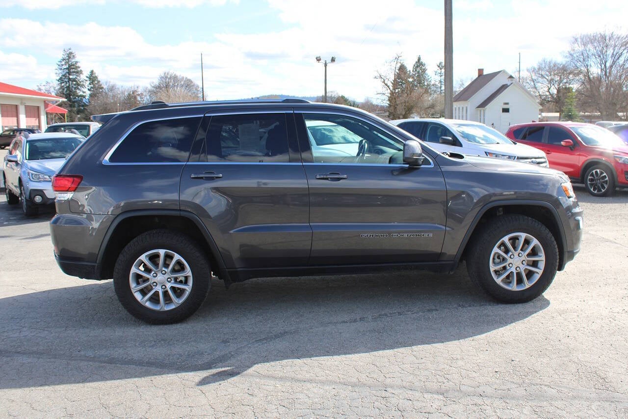 2021 Jeep Grand Cherokee Laredo E 4x4 4dr SUV