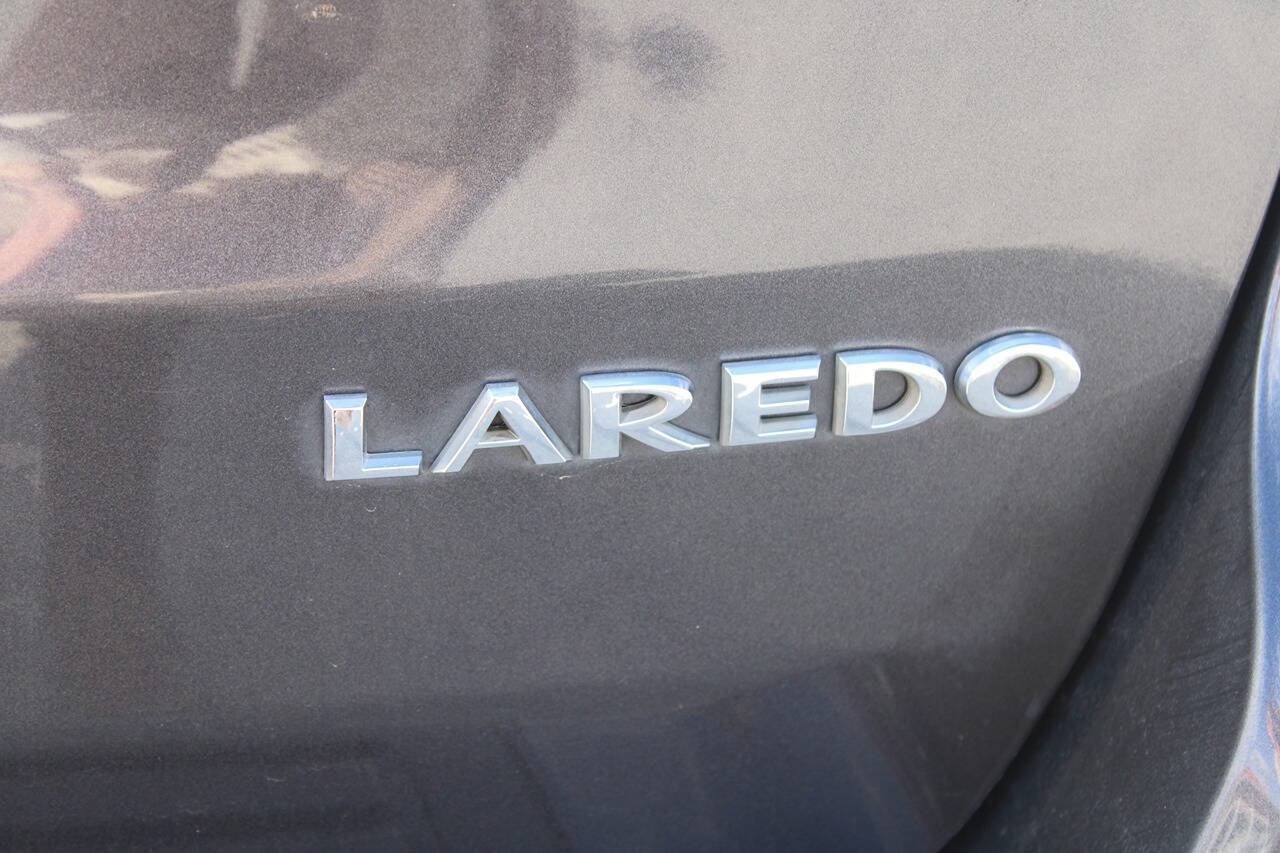 2021 Jeep Grand Cherokee Laredo E 4x4 4dr SUV