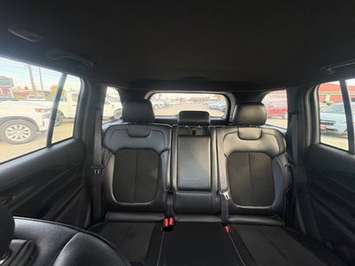 2024 Jeep Grand Cherokee Laredo 4x4 4dr SUV