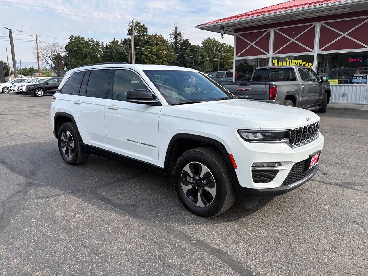 2024 Jeep Grand Cherokee 4xe 4x4 4dr SUV