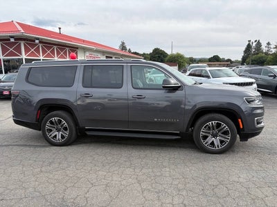2024 Jeep Wagoneer L Series II 4x4 4dr SUV