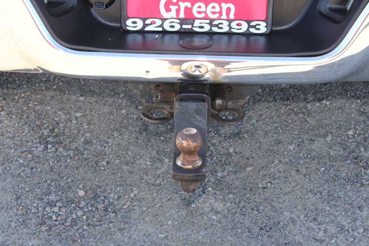 2014 RAM 1500 SLT 4x4 4dr Quad Cab 6.3 ft. SB Pickup