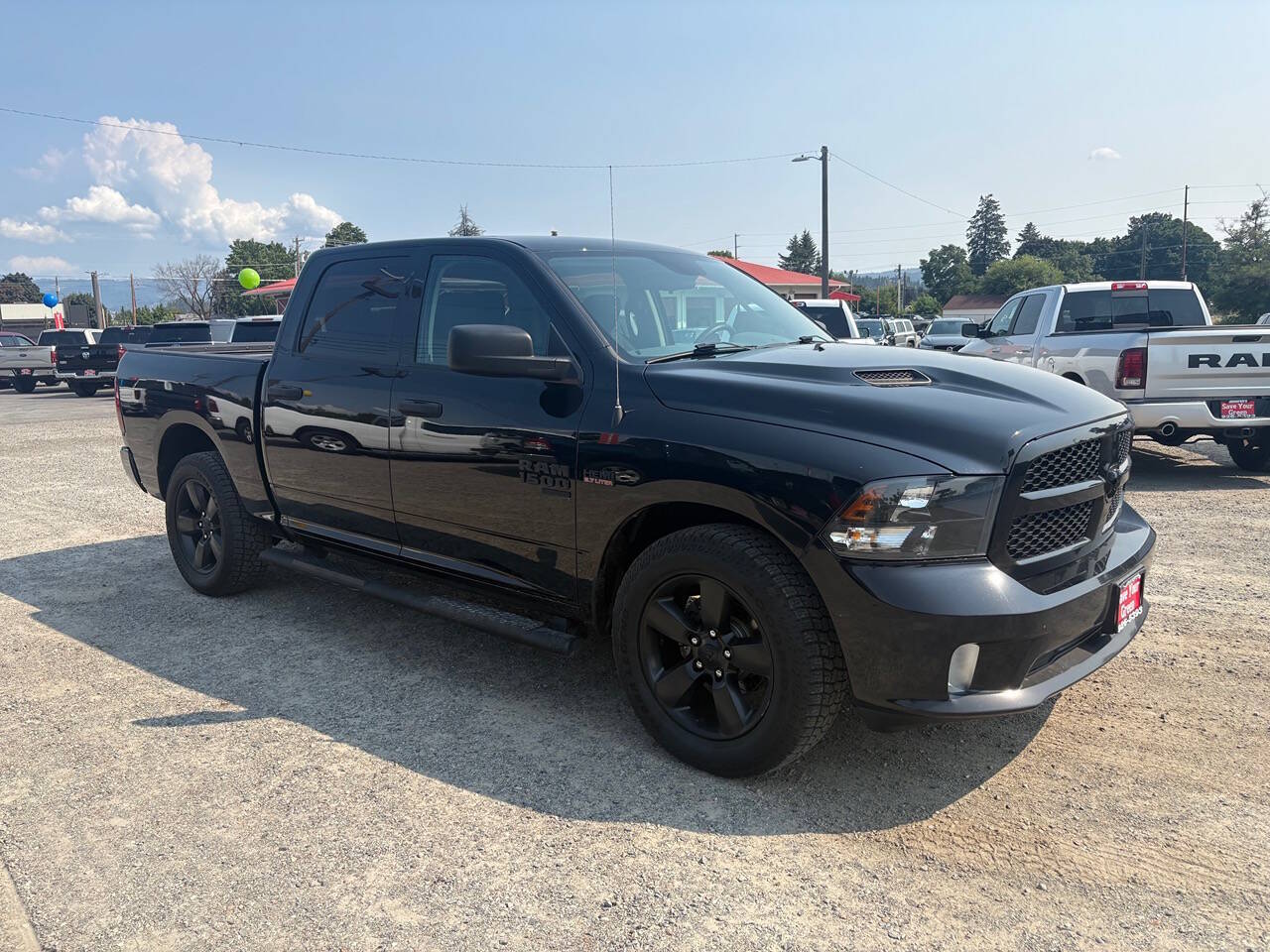 2019 RAM 1500 Classic Tradesman 4x4 4dr Crew Cab 5.5 ft. SB Pickup