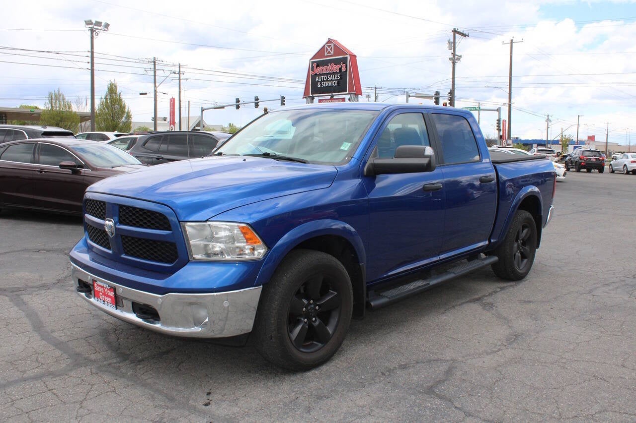 2017 RAM 1500 SLT 4x4 4dr Crew Cab 5.5 ft. SB Pickup