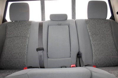 2017 RAM 1500 SLT 4x4 4dr Crew Cab 5.5 ft. SB Pickup