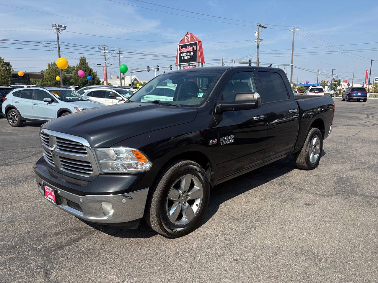 2017 RAM 1500 SLT 4x4 4dr Crew Cab 5.5 ft. SB Pickup