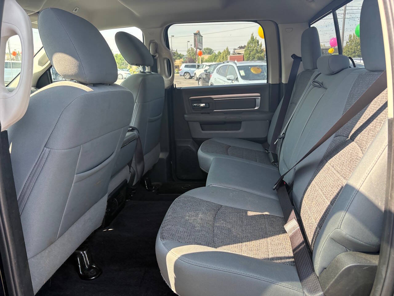 2017 RAM 1500 SLT 4x4 4dr Crew Cab 5.5 ft. SB Pickup