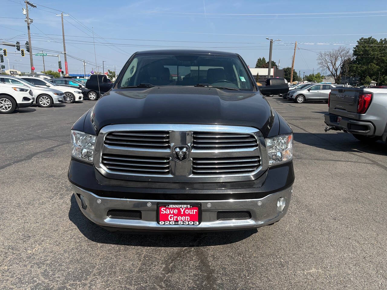 2017 RAM 1500 SLT 4x4 4dr Crew Cab 5.5 ft. SB Pickup