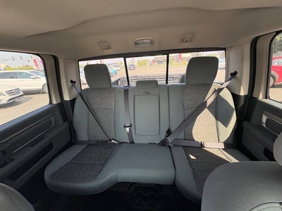 2017 RAM 1500 SLT 4x4 4dr Crew Cab 5.5 ft. SB Pickup