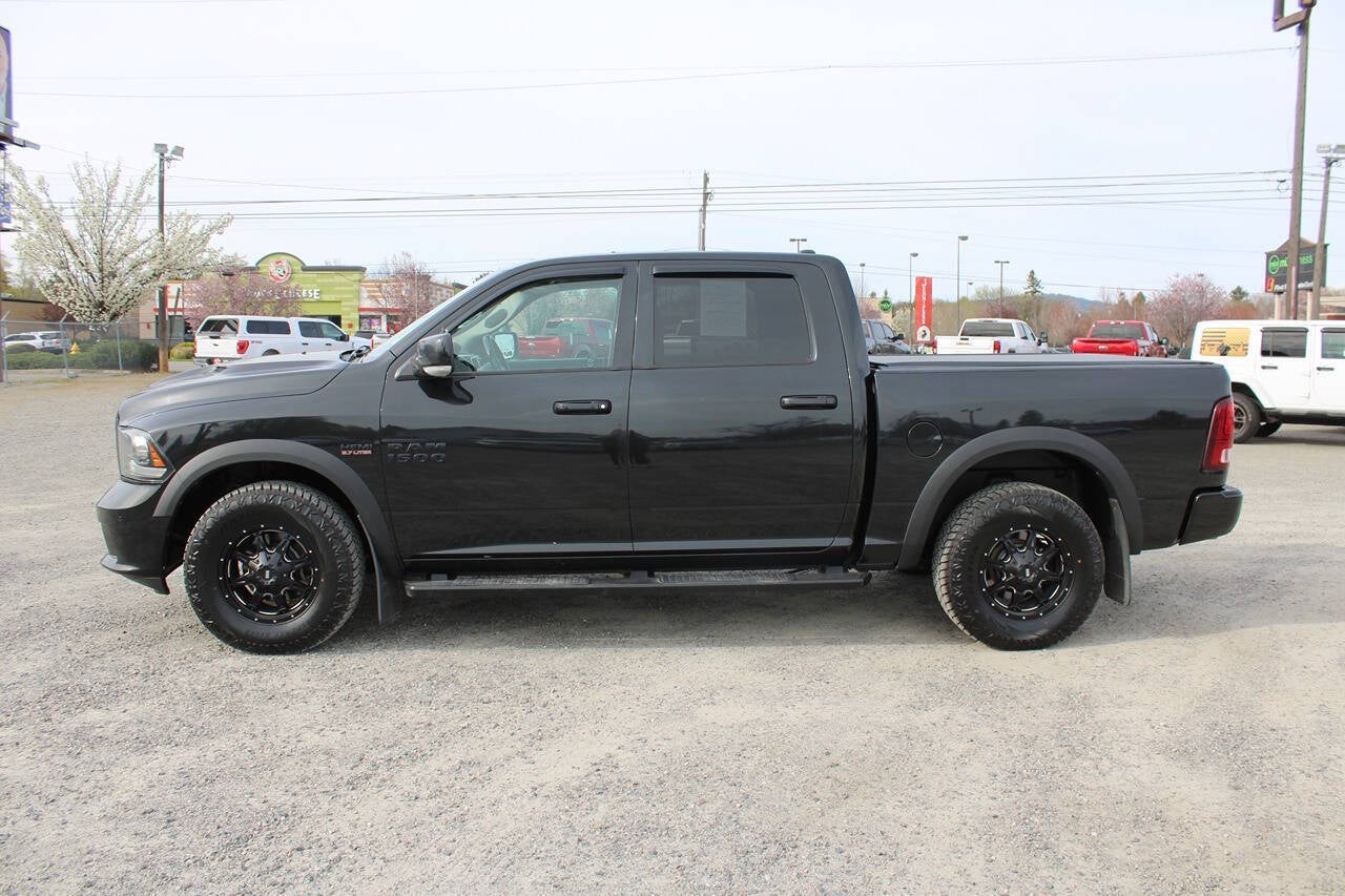 2017 RAM 1500 Sport 4x4 4dr Crew Cab 5.5 ft. SB Pickup