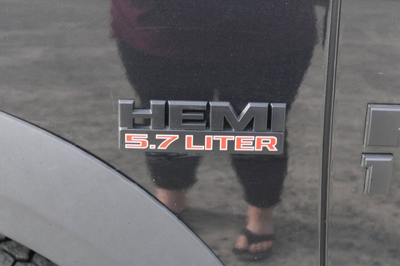 2017 RAM 1500 Sport 4x4 4dr Crew Cab 5.5 ft. SB Pickup