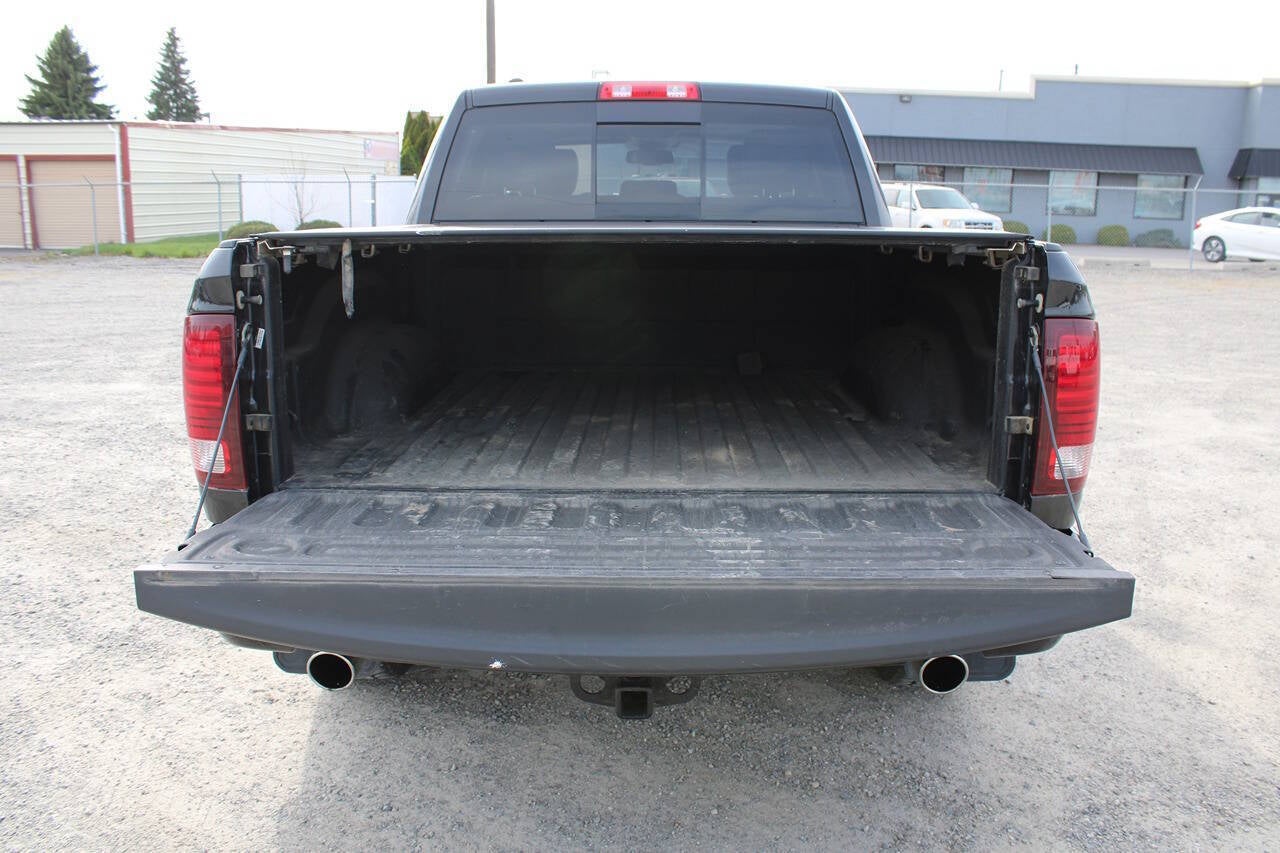 2017 RAM 1500 Sport 4x4 4dr Crew Cab 5.5 ft. SB Pickup