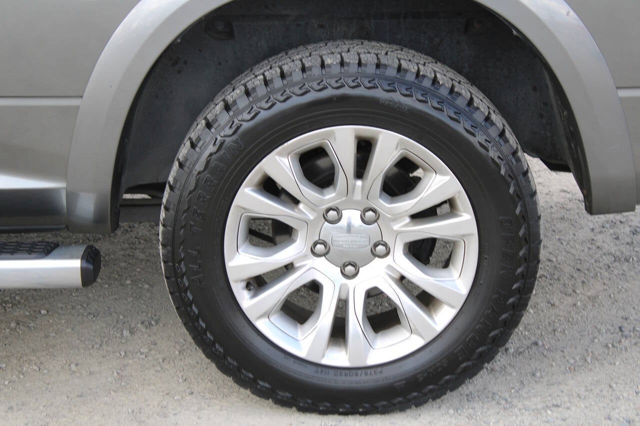 2013 RAM 1500 Laramie Longhorn 4x4 4dr Crew Cab 5.5 ft. SB Pickup