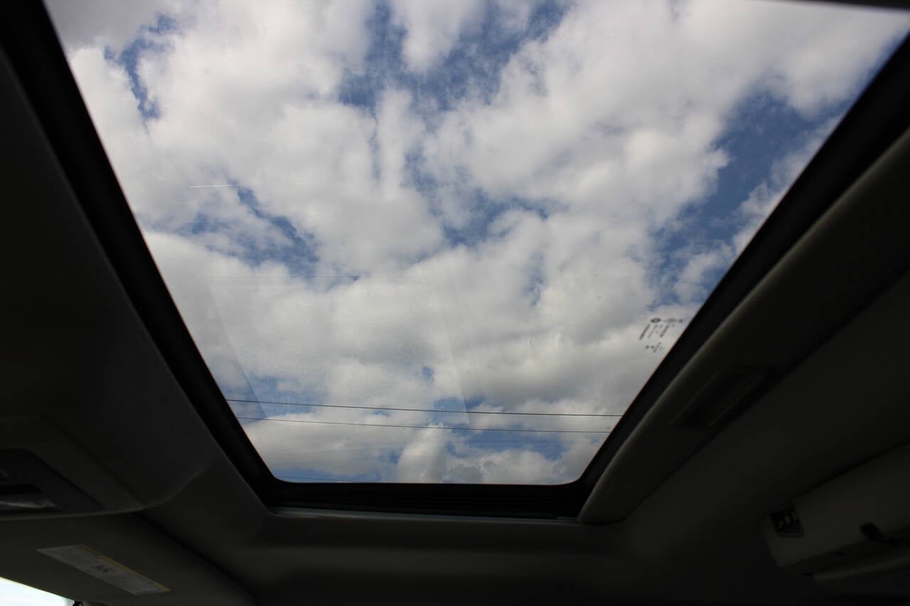 2013 RAM 1500 Laramie Longhorn 4x4 4dr Crew Cab 5.5 ft. SB Pickup