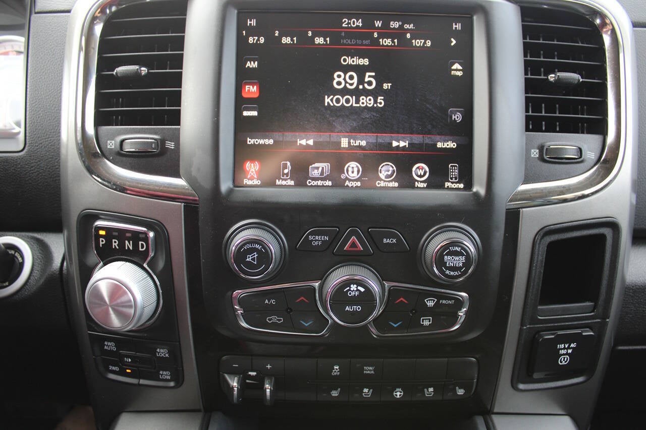 2017 RAM 1500 Night 4x4 4dr Crew Cab 6.3 ft. SB Pickup