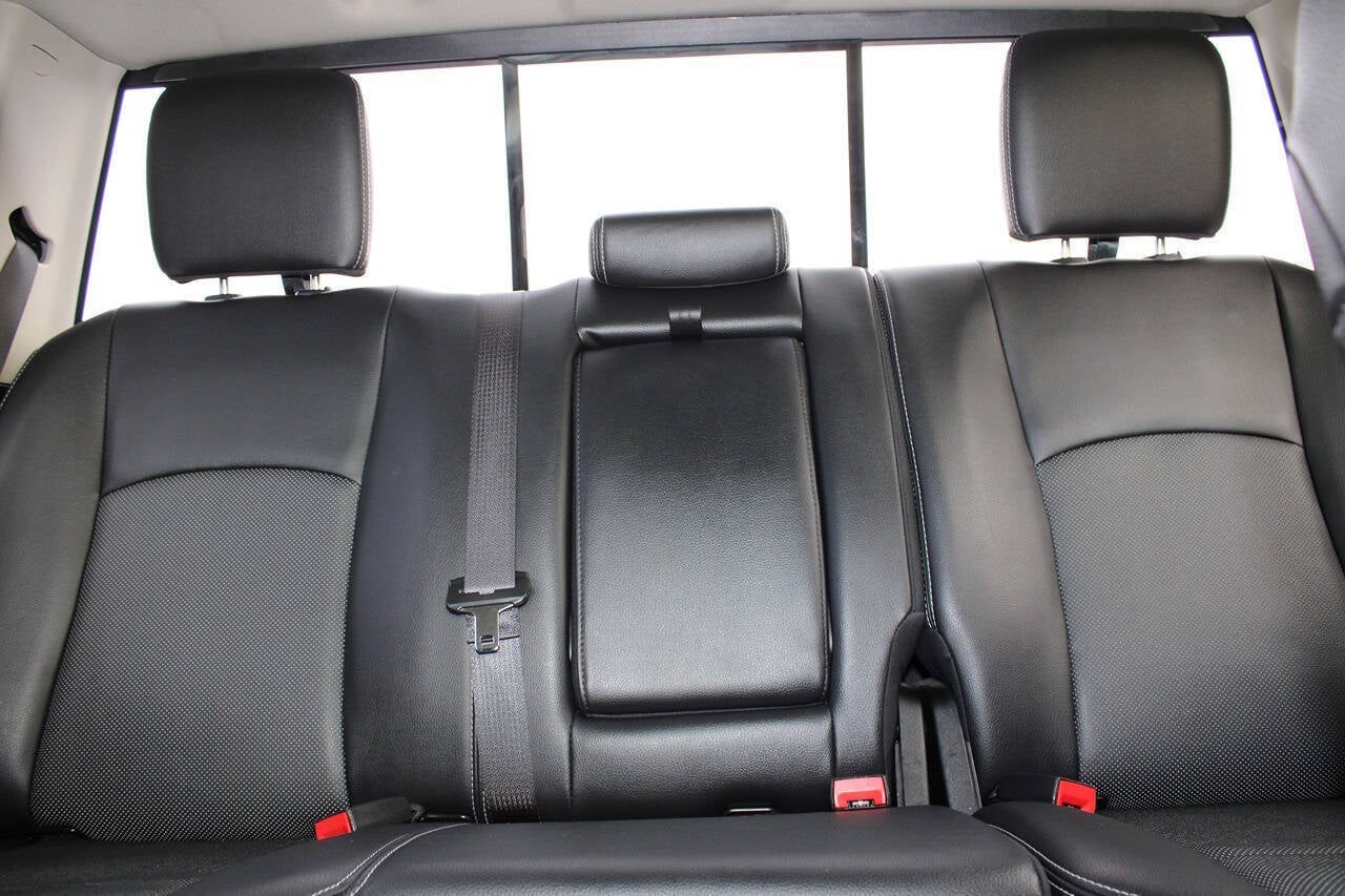 2017 RAM 1500 Night 4x4 4dr Crew Cab 6.3 ft. SB Pickup