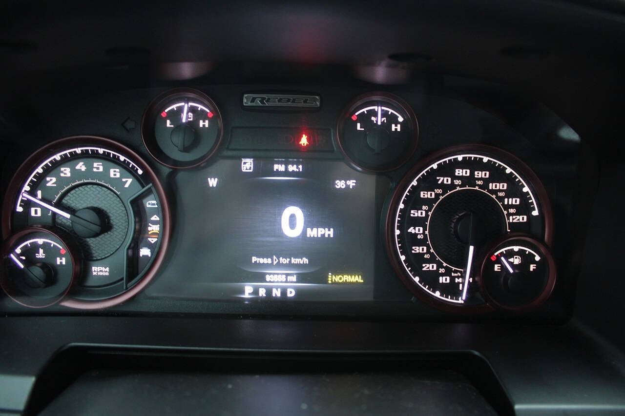 2015 RAM 1500 Rebel 4x4 4dr Crew Cab 5.5 ft. SB Pickup