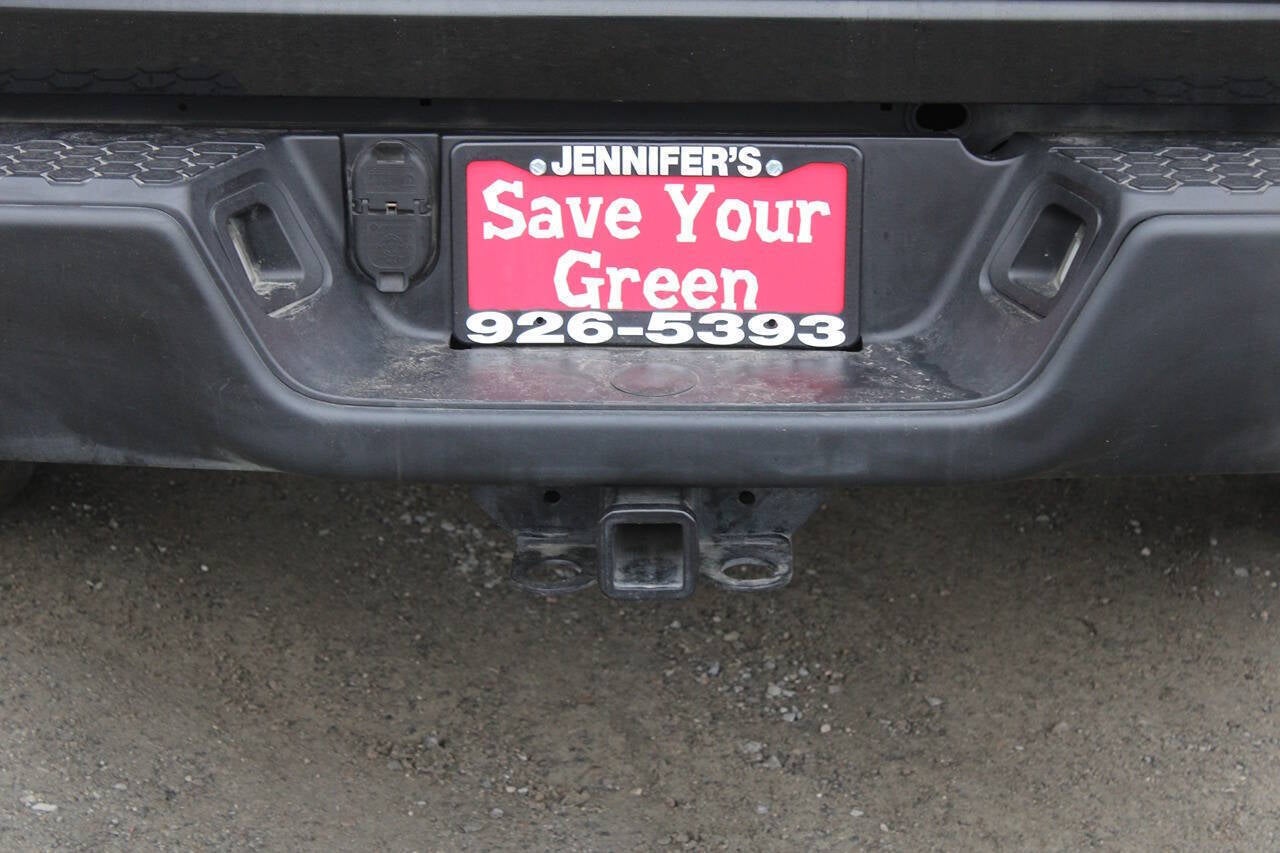 2015 RAM 1500 Rebel 4x4 4dr Crew Cab 5.5 ft. SB Pickup