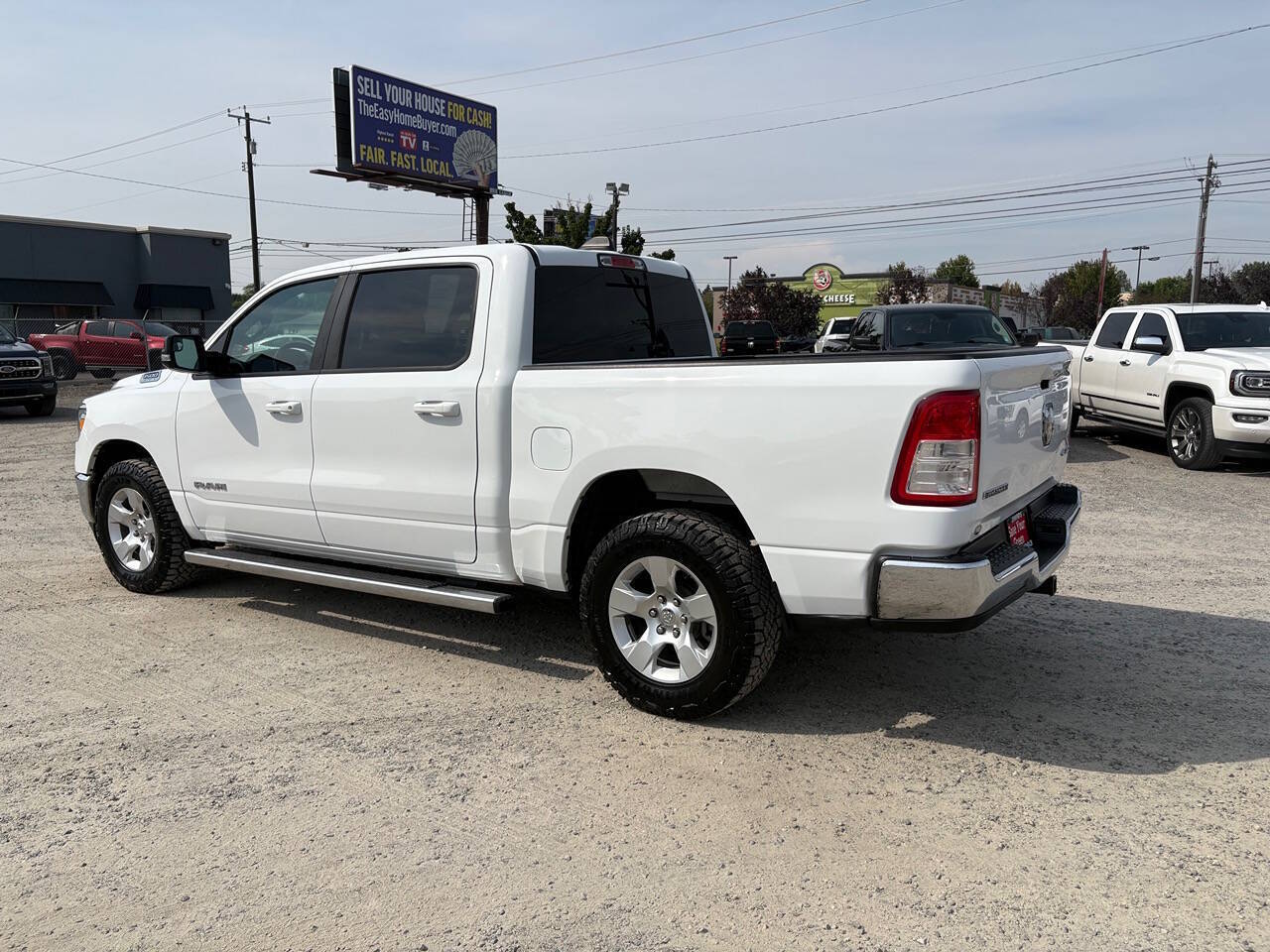 2022 RAM 1500 Big Horn 4x4 4dr Crew Cab 5.6 ft. SB Pickup