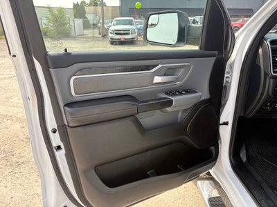 2022 RAM 1500 Big Horn 4x4 4dr Crew Cab 5.6 ft. SB Pickup
