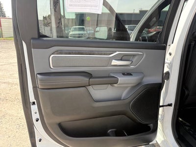 2022 RAM 1500 Big Horn 4x4 4dr Crew Cab 5.6 ft. SB Pickup