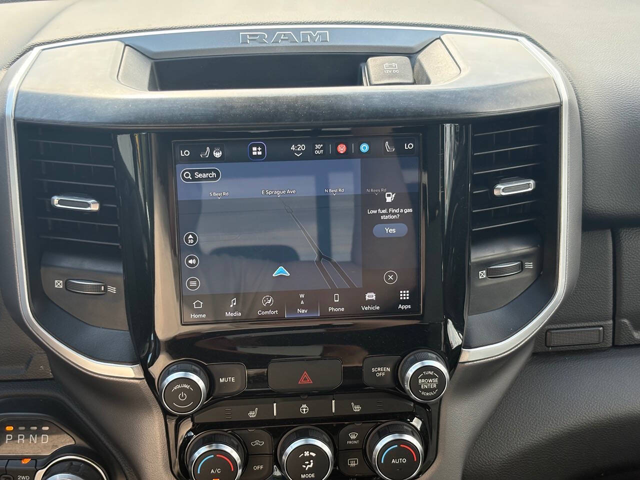 2022 RAM 1500 Lone Star 4x4 4dr Crew Cab 5.6 ft. SB Pickup