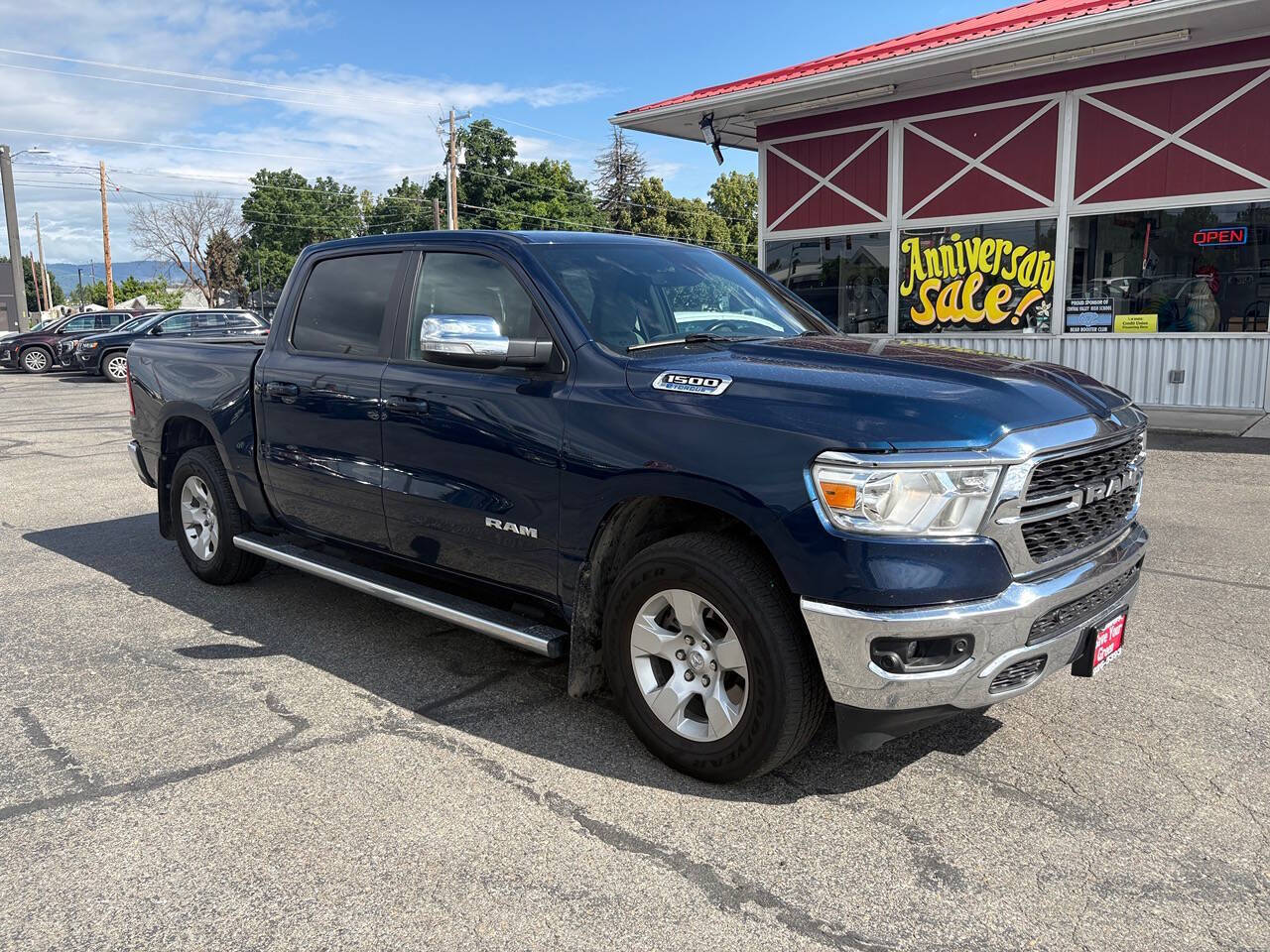 2022 RAM 1500 Lone Star 4x4 4dr Crew Cab 5.6 ft. SB Pickup