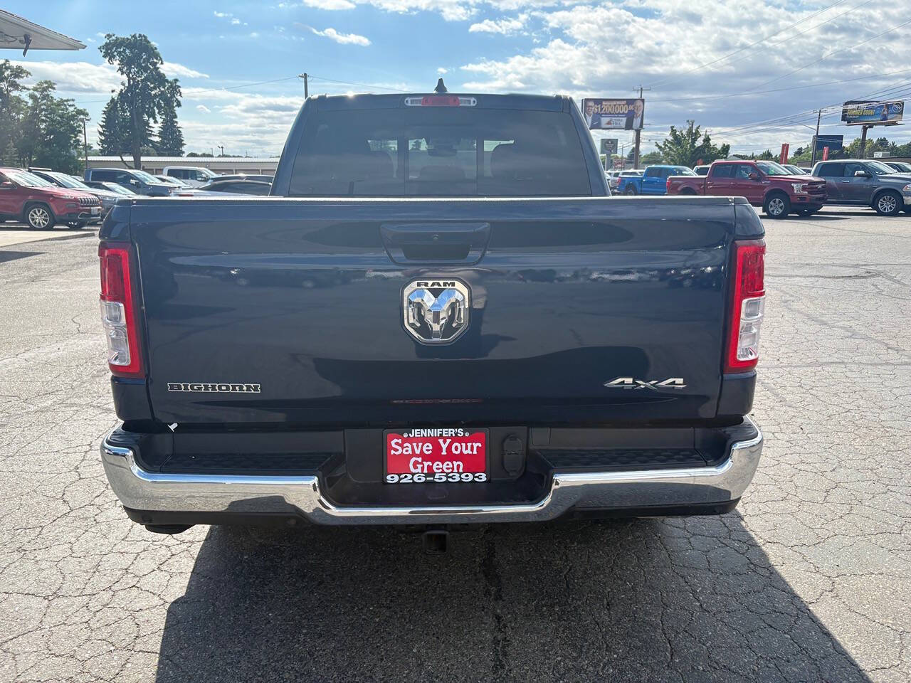 2022 RAM 1500 Lone Star 4x4 4dr Crew Cab 5.6 ft. SB Pickup