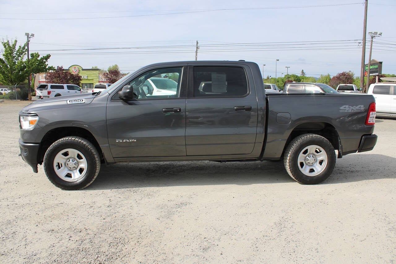 2022 RAM 1500 Tradesman 4x4 4dr Crew Cab 5.6 ft. SB Pickup