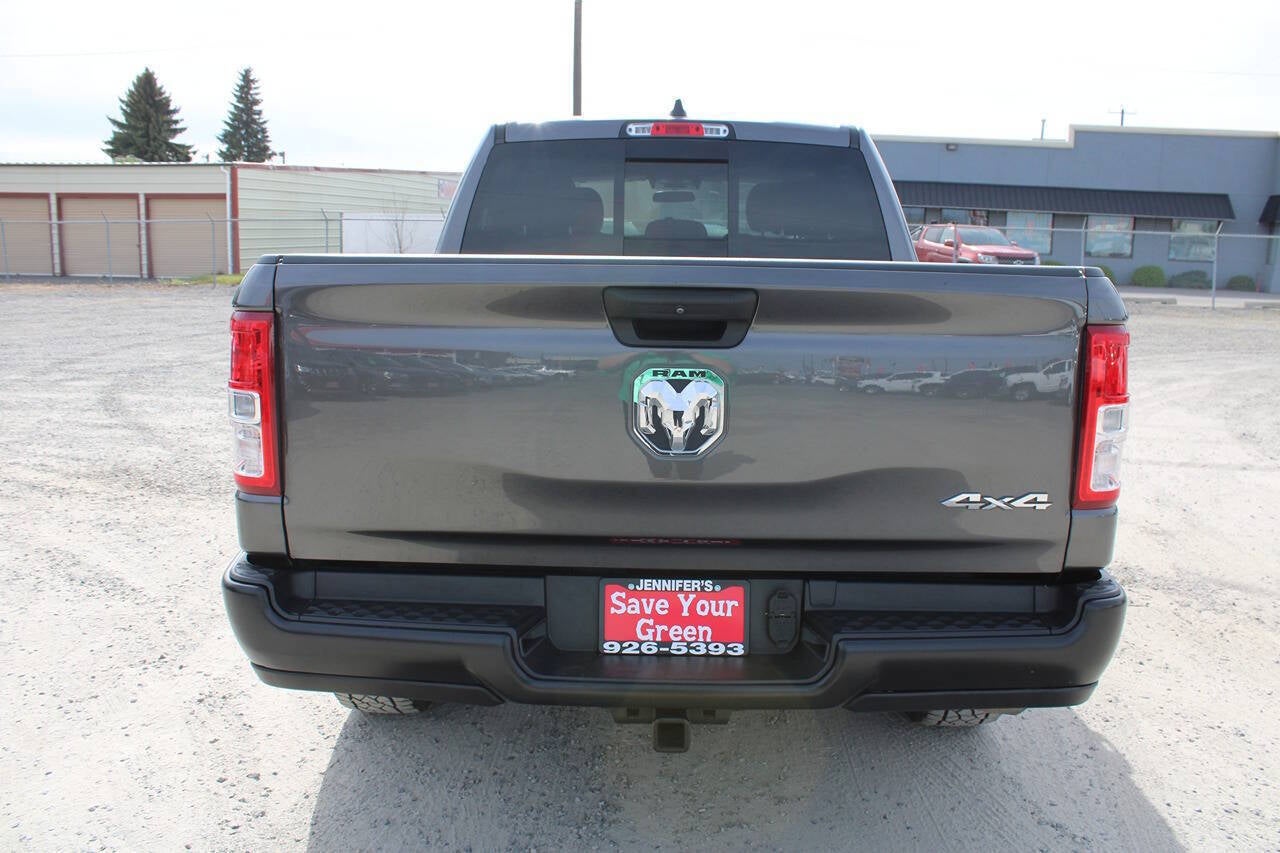 2022 RAM 1500 Tradesman 4x4 4dr Crew Cab 5.6 ft. SB Pickup