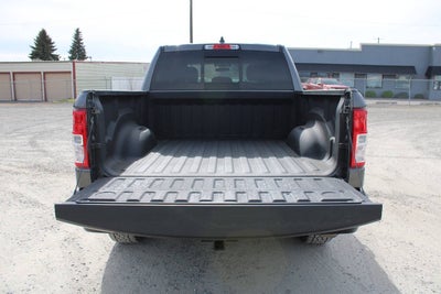 2022 RAM 1500 Tradesman 4x4 4dr Crew Cab 5.6 ft. SB Pickup