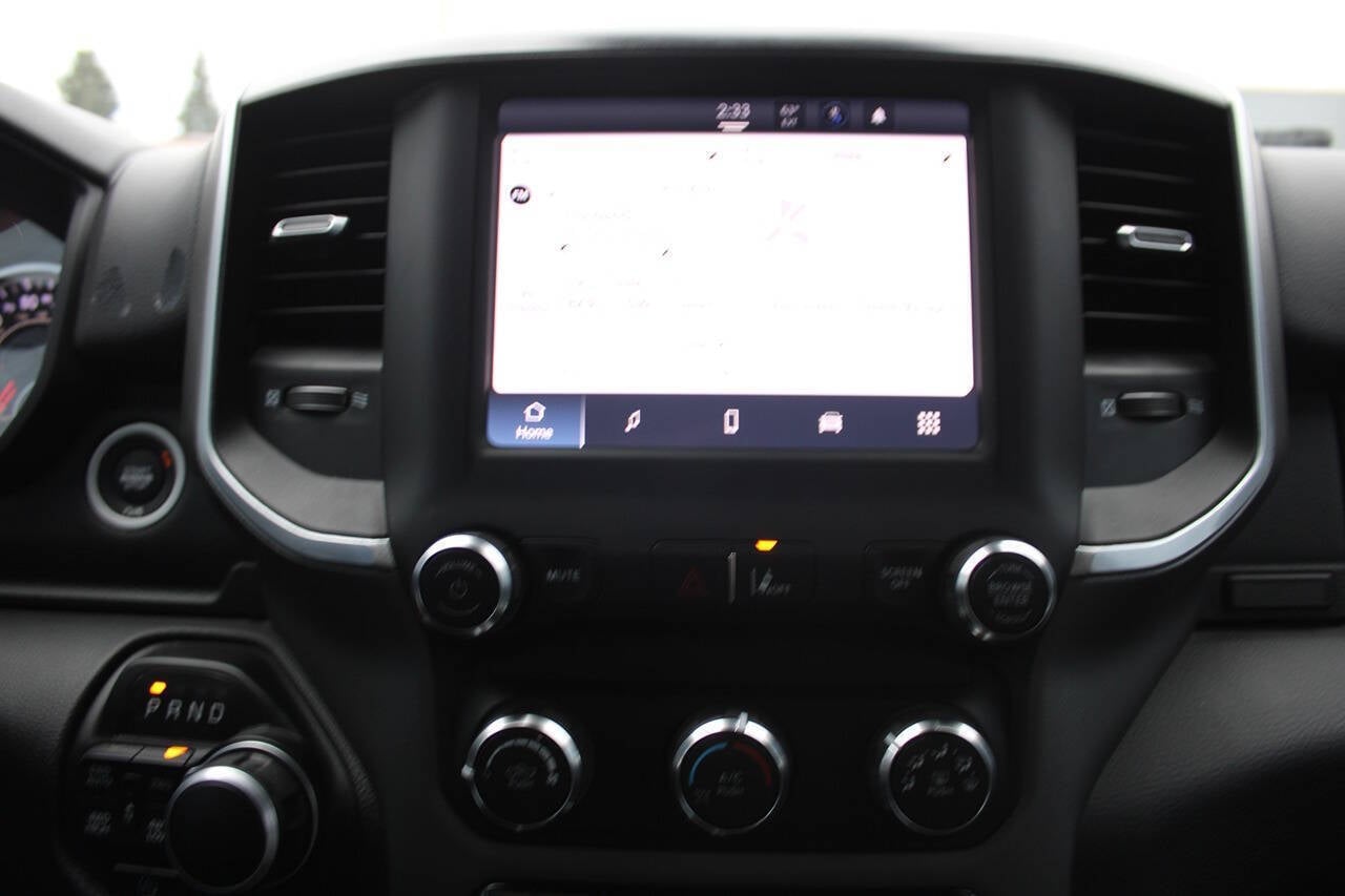 2022 RAM 1500 Big Horn 4x4 4dr Crew Cab 6.4 ft. SB Pickup