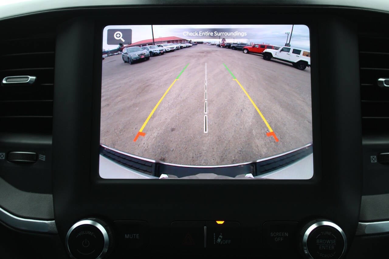 2022 RAM 1500 Big Horn 4x4 4dr Crew Cab 6.4 ft. SB Pickup