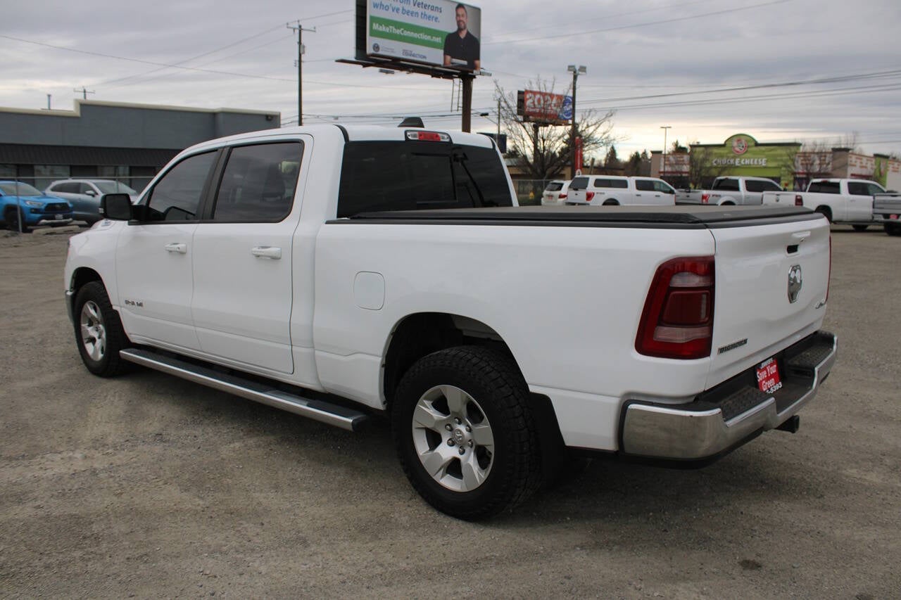 2022 RAM 1500 Big Horn 4x4 4dr Crew Cab 6.4 ft. SB Pickup